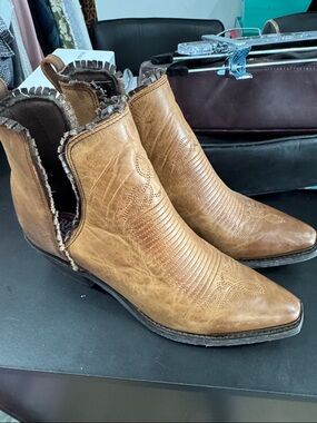 Laredo Brown Leather Western Ankle Boots